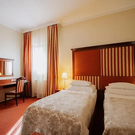 Hotell Boutique Maraton 4*