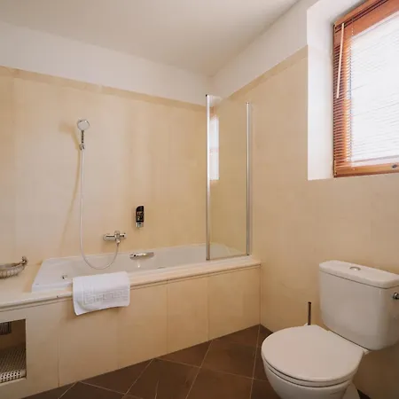 Boutique Maraton Hotel