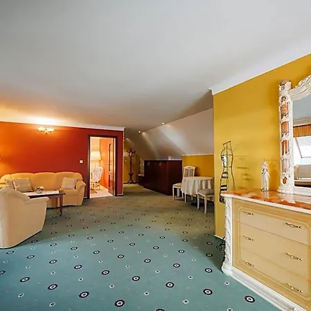 Boutique Maraton Hotel