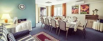 Boutique Maraton Hotel 4*